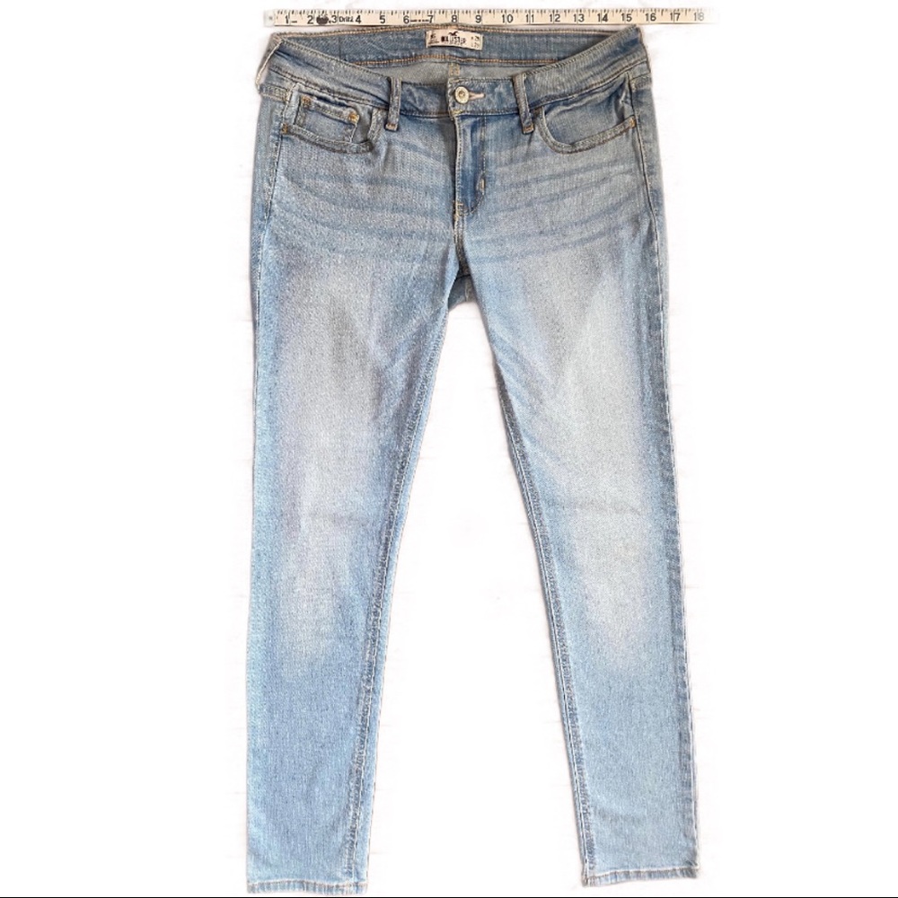 Hollister Light Wash Skinny Jeans